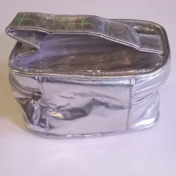 Holographic Mini Makeup Accessory Bag - Picture 5 of 8